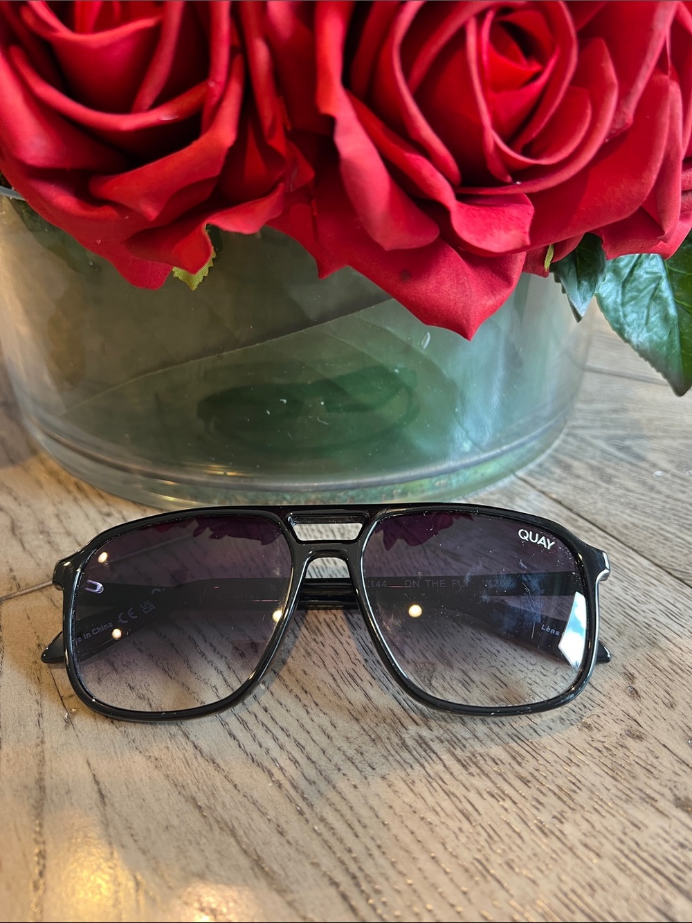 Quay Australia Black Aviator Sunglasses with Gradient Lenses